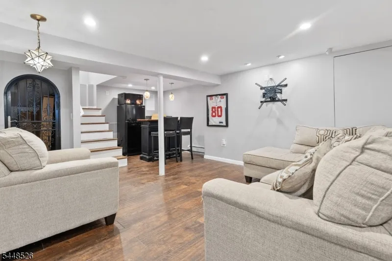 206 Mortimer Ave Rutherford, NJ 07070