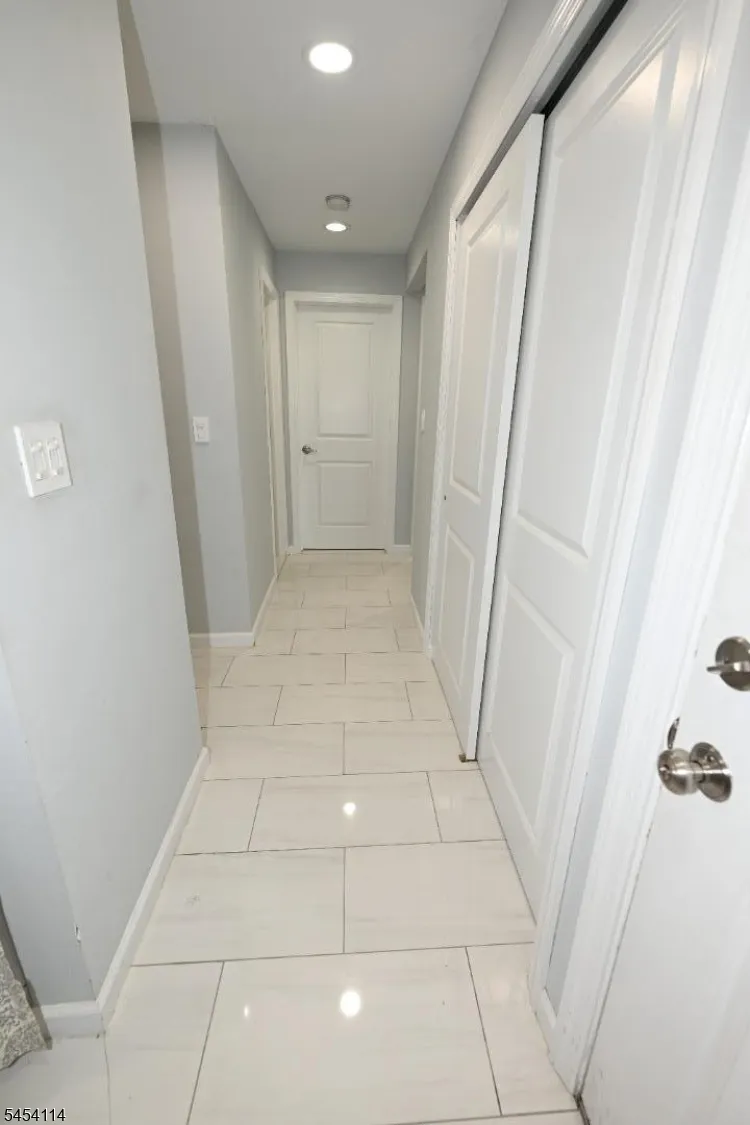 3905 Balsam Way Bernards, NJ 07920