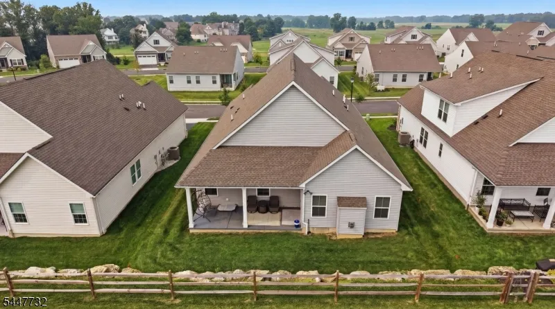 5 Harris Hawk Rd Washington, NJ 07882
