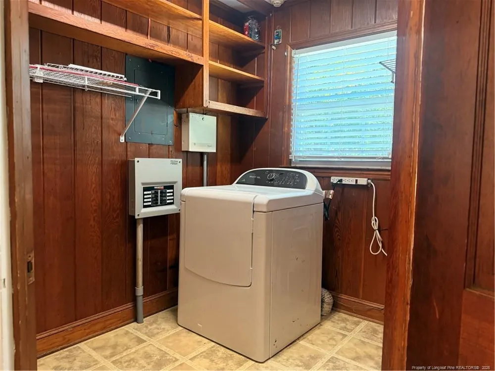 516 E 2nd Avenue Red Springs, NC 28377