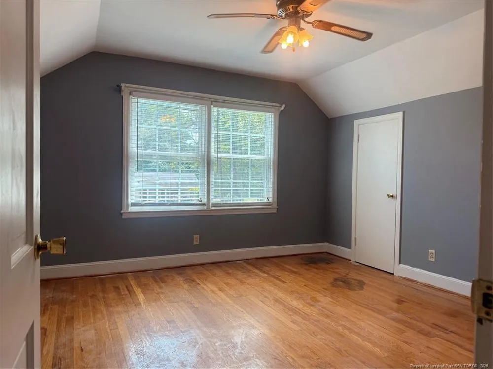516 E 2nd Avenue Red Springs, NC 28377
