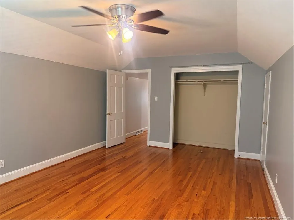 516 E 2nd Avenue Red Springs, NC 28377