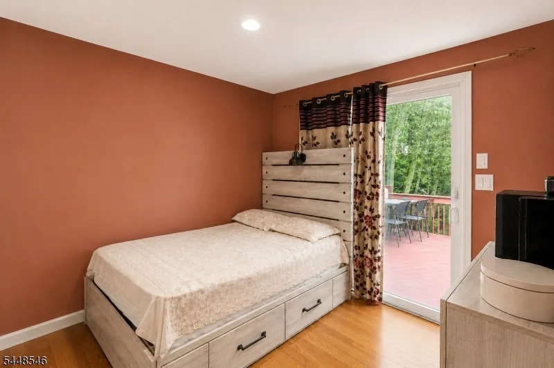 21 Chester Ave Rockaway, NJ 07866