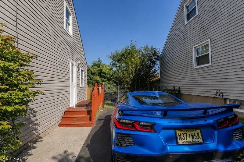 21 Chester Ave Rockaway, NJ 07866