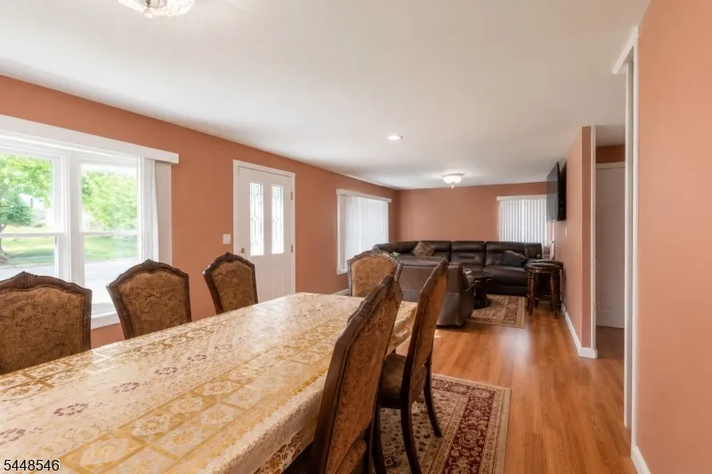 21 Chester Ave Rockaway, NJ 07866