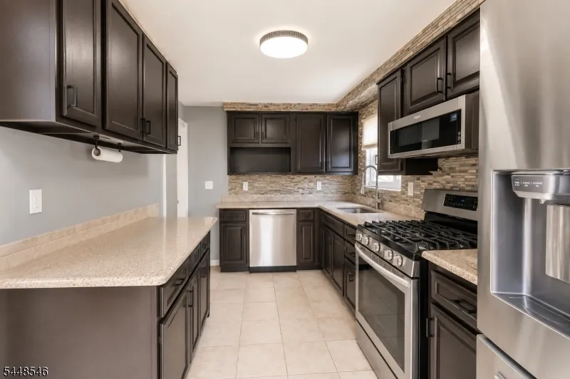 21 Chester Ave Rockaway, NJ 07866