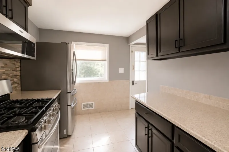 21 Chester Ave Rockaway, NJ 07866