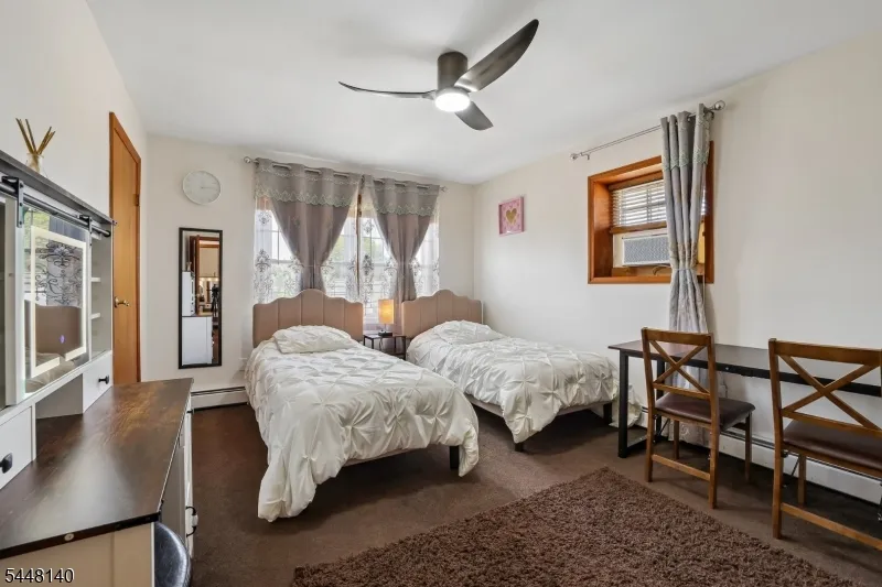 304 Green St Woodbridge, NJ 07095