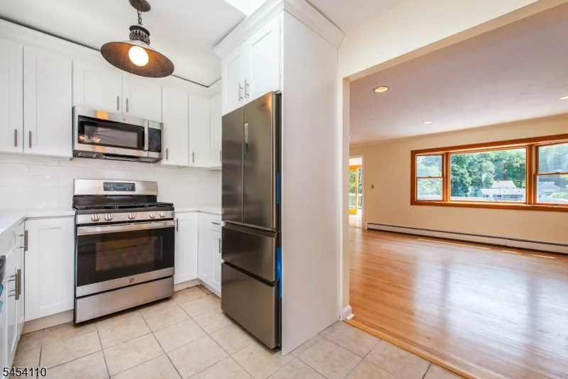 235 Skyline Lake Dr Ringwood, NJ 07456