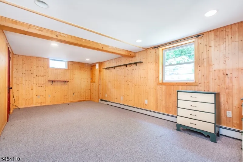 235 Skyline Lake Dr Ringwood, NJ 07456