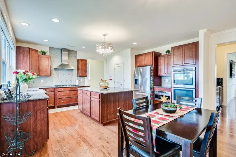 2 Eagle Ct South Brunswick, NJ 08852