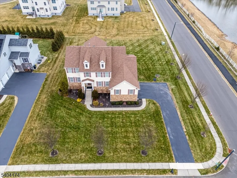 2 Eagle Ct South Brunswick, NJ 08852