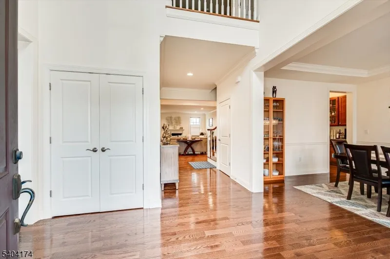2 Eagle Ct South Brunswick, NJ 08852