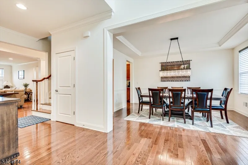 2 Eagle Ct South Brunswick, NJ 08852
