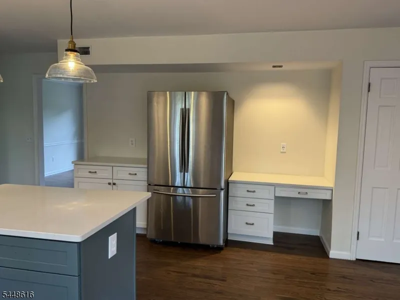 7 Globe Mills Rd Alexandria, NJ 08848