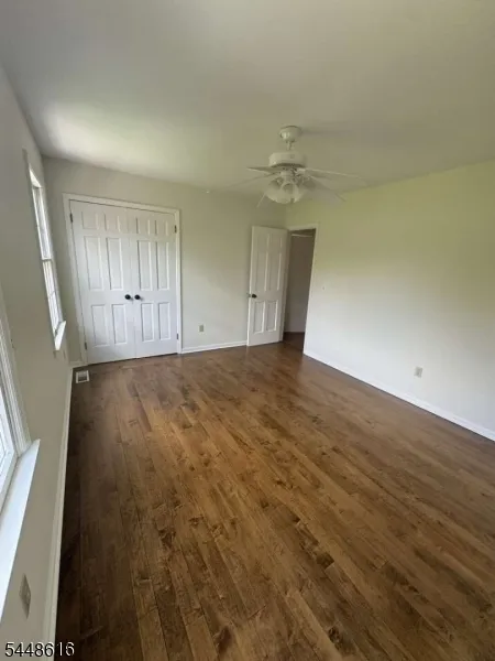 7 Globe Mills Rd Alexandria, NJ 08848