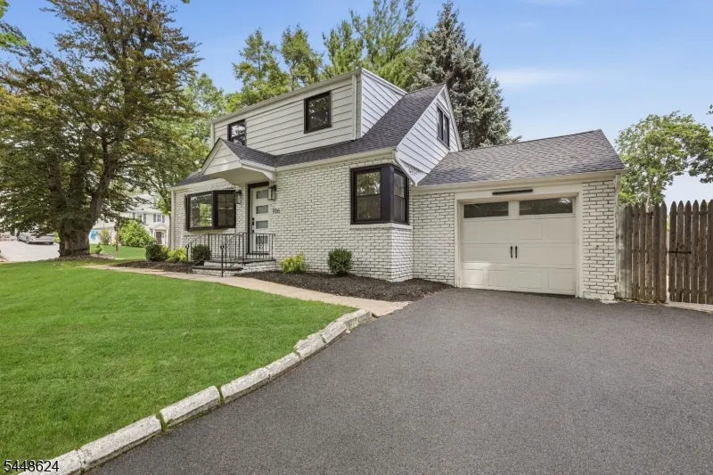 106 Virginia St Westfield Town, NJ 07090