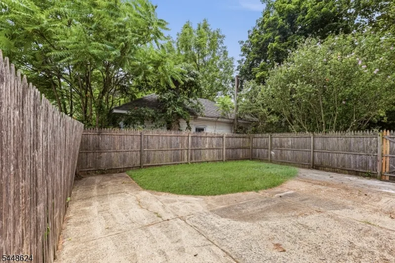 106 Virginia St Westfield Town, NJ 07090