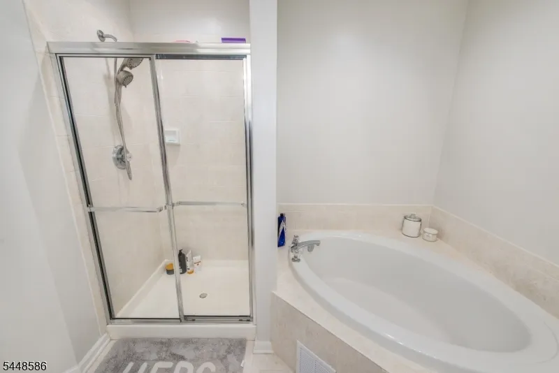 145 Mountainside Dr Pompton Lakes, NJ 07442
