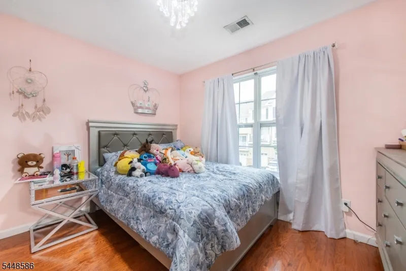 145 Mountainside Dr Pompton Lakes, NJ 07442