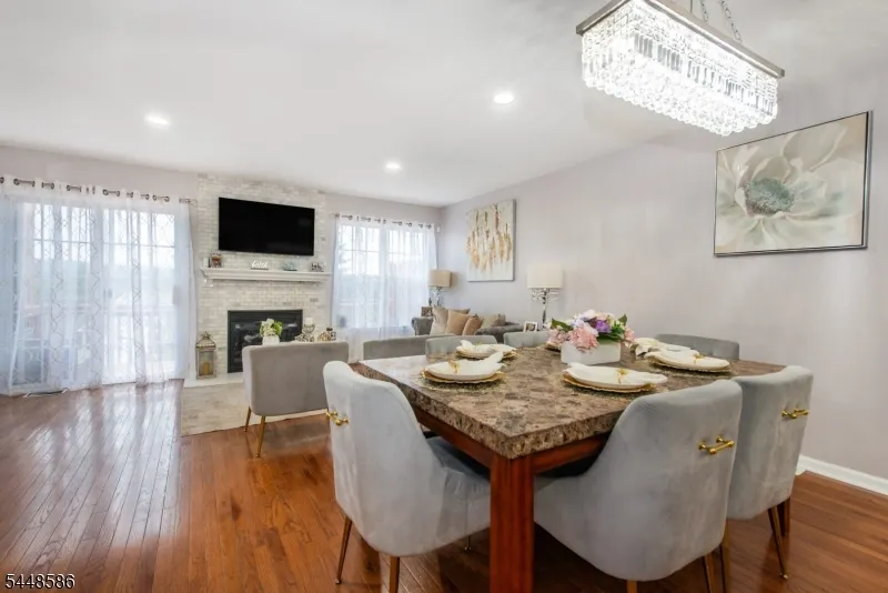 145 Mountainside Dr Pompton Lakes, NJ 07442