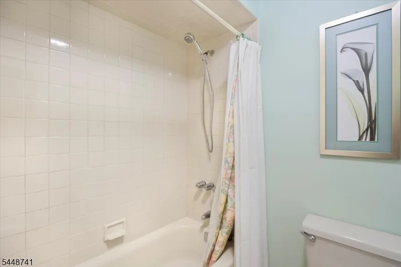 3 Brookside Hts #F Unit F Wanaque, NJ 07465