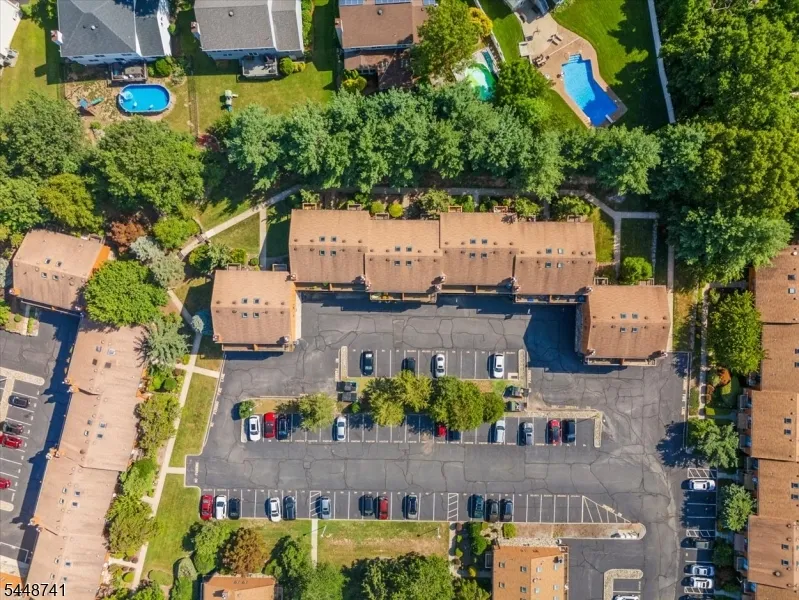 3 Brookside Hts #F Unit F Wanaque, NJ 07465