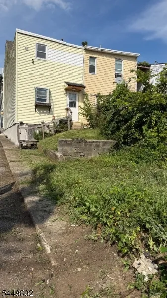 12 Brainard St Phillipsburg Town, NJ 08865