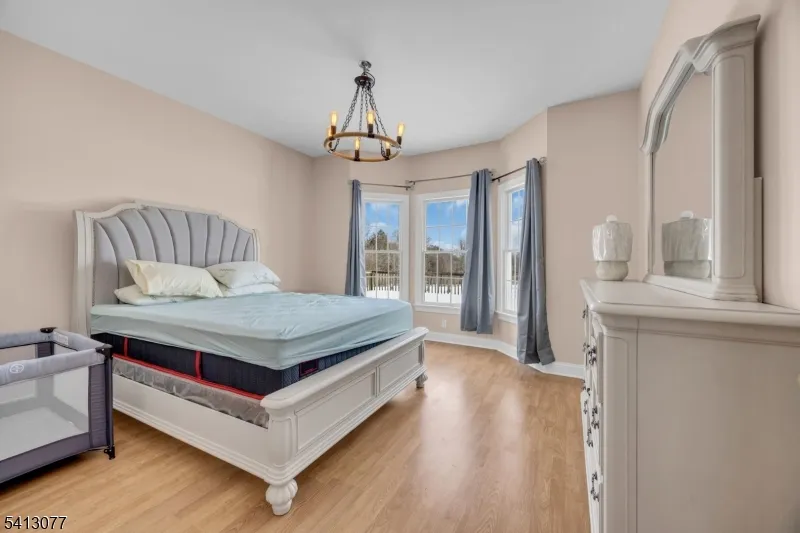 201 Sidney Rd Franklin, NJ 08867