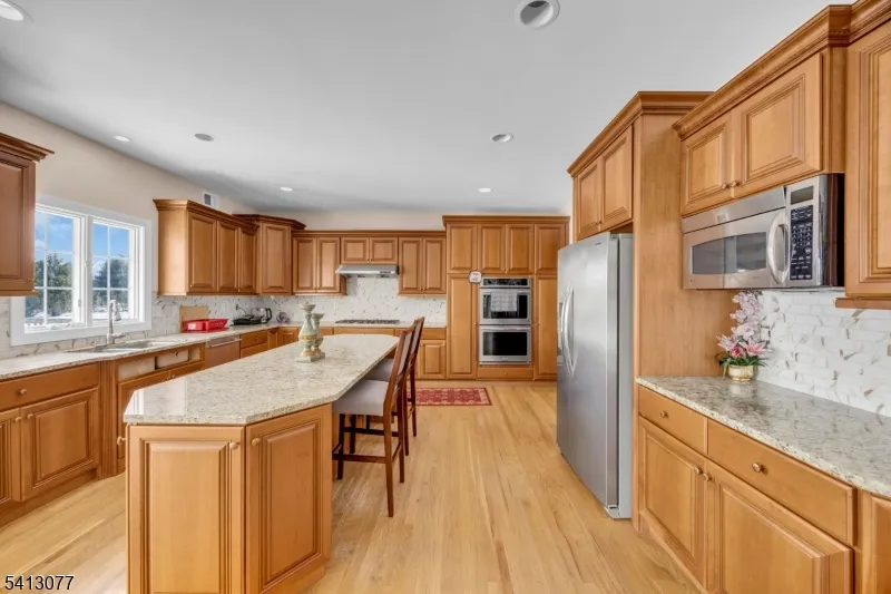 201 Sidney Rd Franklin, NJ 08867