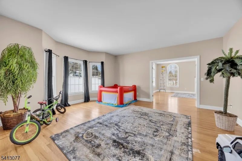 201 Sidney Rd Franklin, NJ 08867