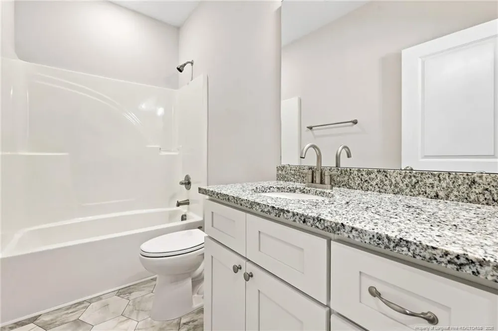 211 E 7th Avenue Raeford, NC 28376