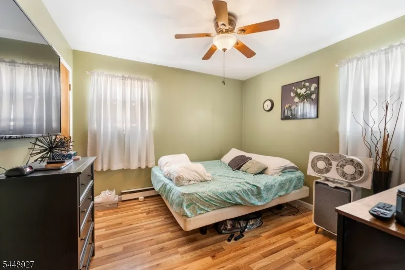 30 Warren St Carteret, NJ 07008