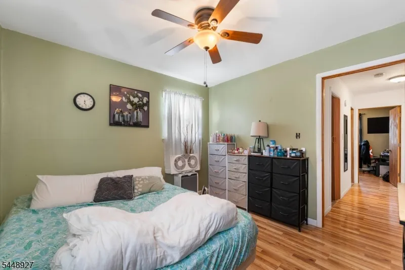 30 Warren St Carteret, NJ 07008
