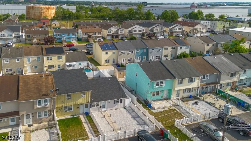 30 Warren St Carteret, NJ 07008