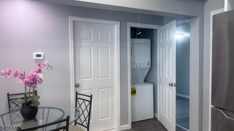 116 Bucknell Trl Hopatcong, NJ 07843