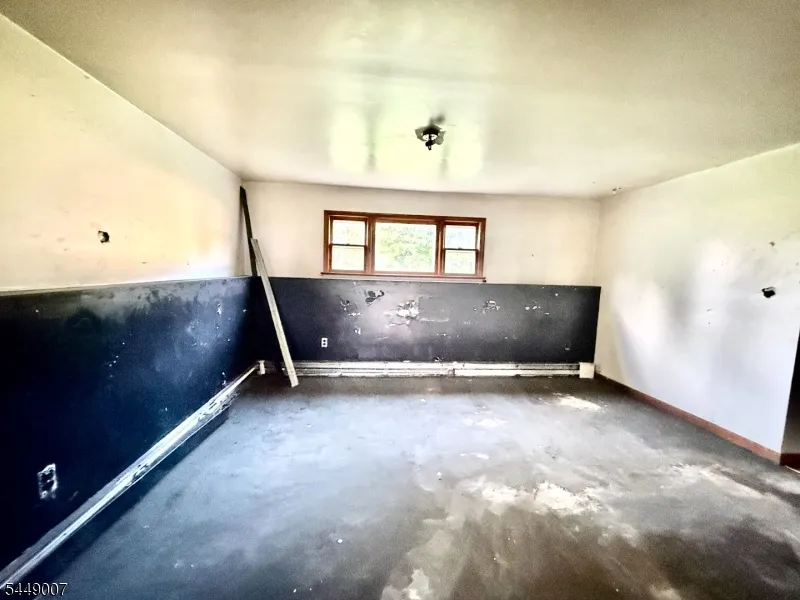1085 Grand St Phillipsburg Town, NJ 08865