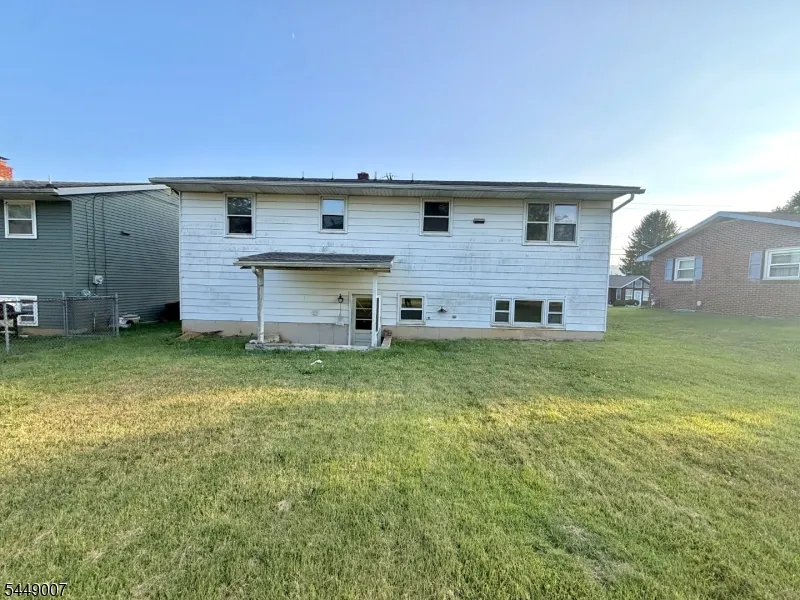 1085 Grand St Phillipsburg Town, NJ 08865