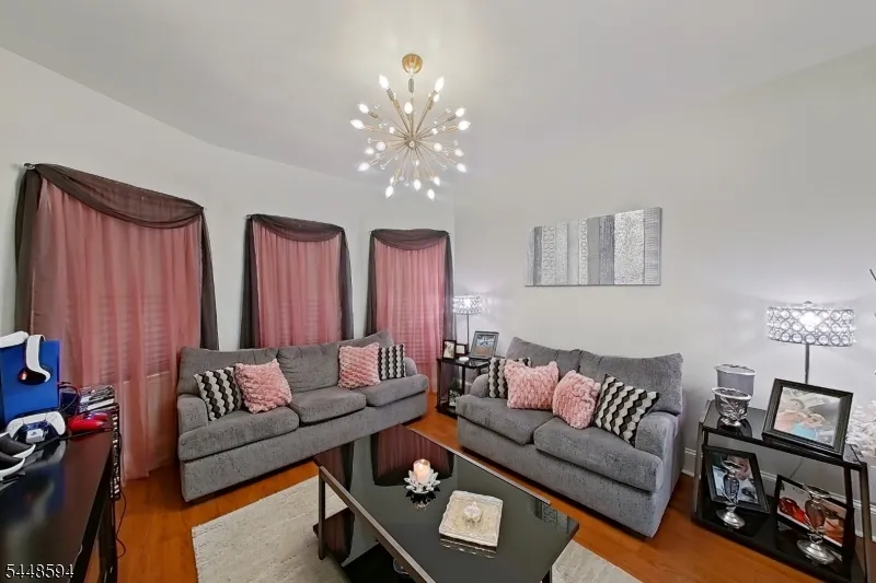 229 E 1St St Clifton City, NJ 07011