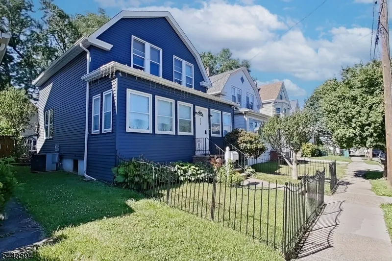 229 E 1St St Clifton City, NJ 07011