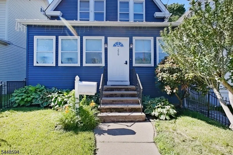 229 E 1St St Clifton City, NJ 07011