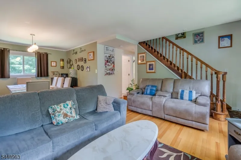 427 Mount Hermon Rd Hope, NJ 07825