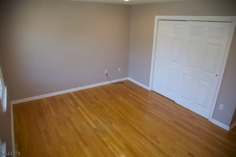 43 Cleveland Ave East Hanover, NJ 07936