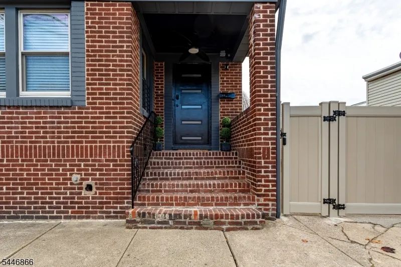 11 Edison St Bloomfield, NJ 07003