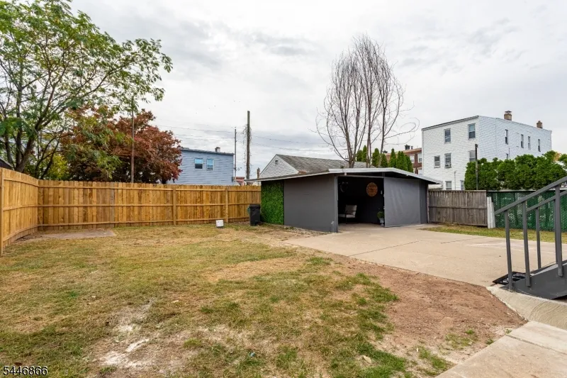 11 Edison St Bloomfield, NJ 07003