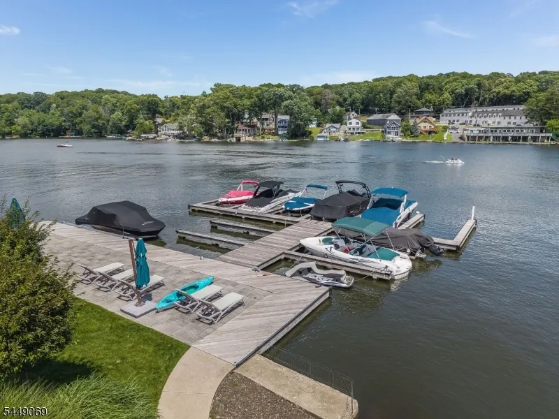 468 River Styx Rd #4 Unit 4 Hopatcong, NJ 07843