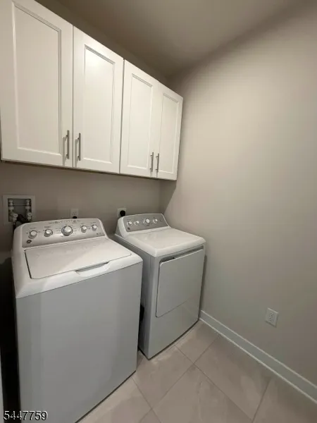40 Thomas Knoll Blvd Mansfield, NJ 07865