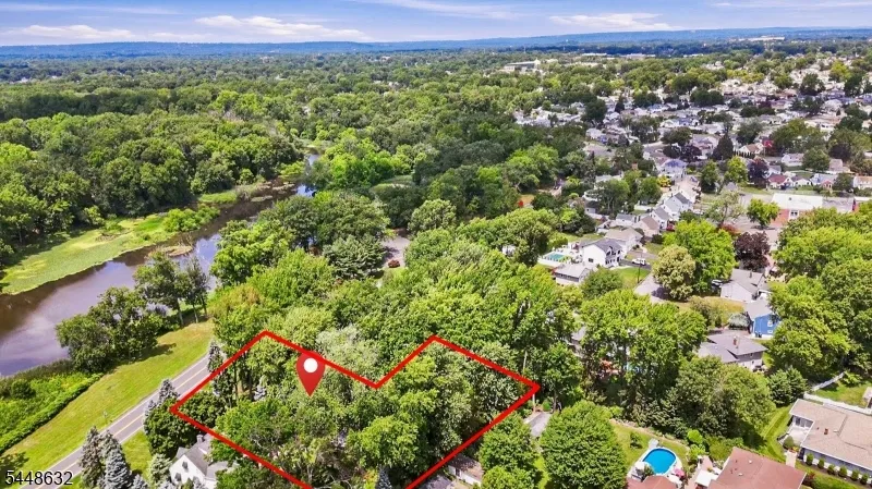 51 Union County Pkwy Clark, NJ 07066
