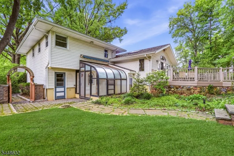 51 Union County Pkwy Clark, NJ 07066