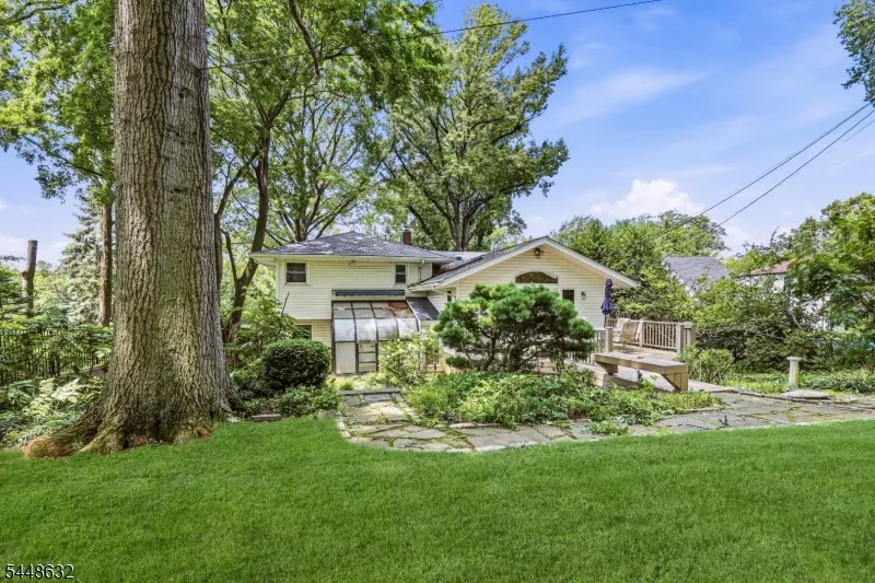 51 Union County Pkwy Clark, NJ 07066